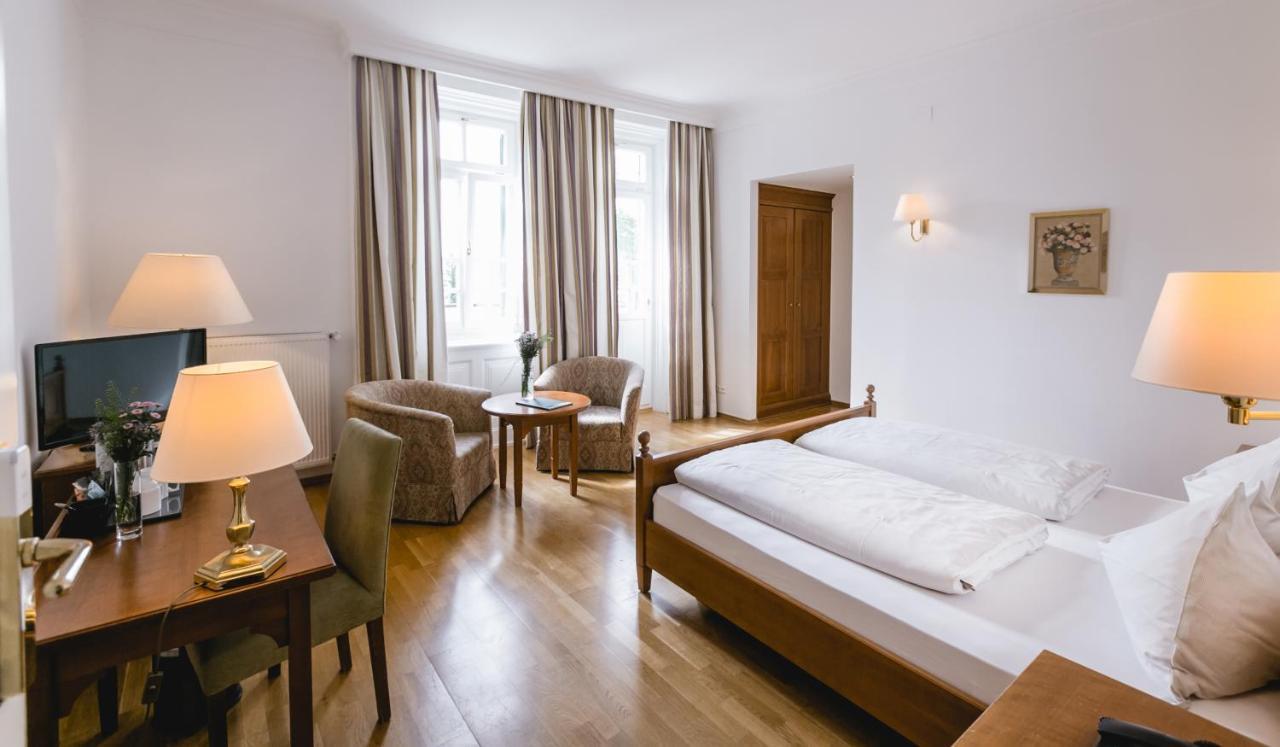 Seehotel Billroth Sankt Gilgen Exterior photo
