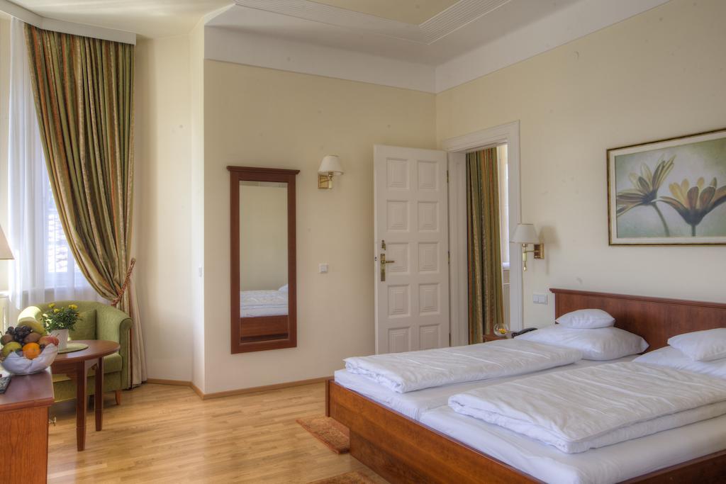 Seehotel Billroth Sankt Gilgen Exterior photo